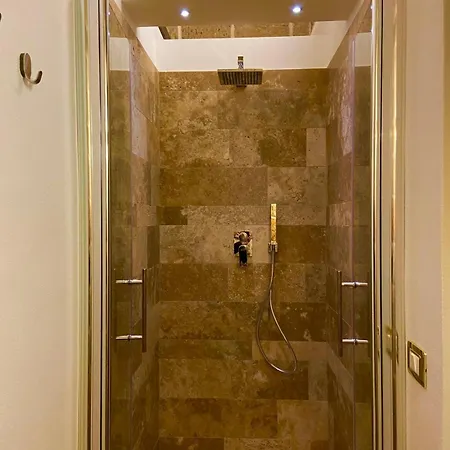 Maximo Con Vasca Idromassaggio Case de vacanță